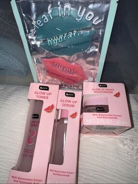 Flow up toner, serum and night moisturizer, lip masks